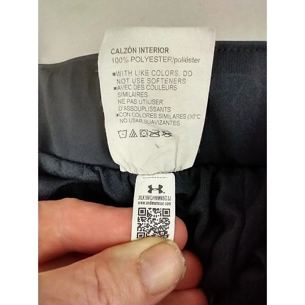 Under Armour HeatGear Women 1X Pink Black Striped Lined Running Shorts‎ Loose